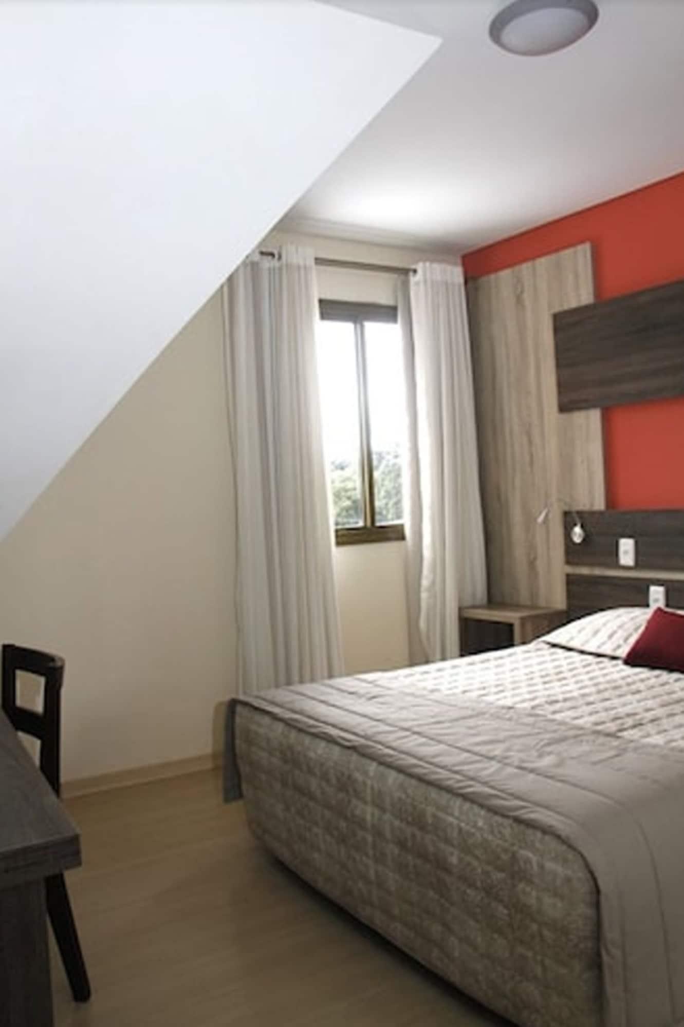 Sky Hotel 3*